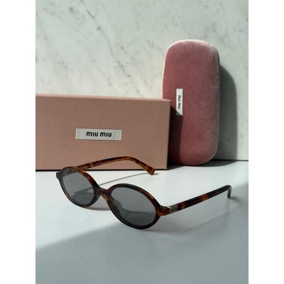 NEW Miu Miu MU04ZS Regard Sunglasses in Havana Brown $518 main image 8